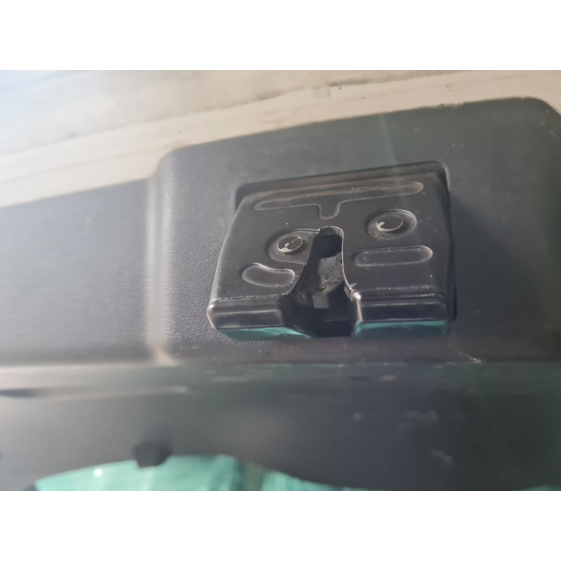 CERRADURA MALETERO / PORTON 