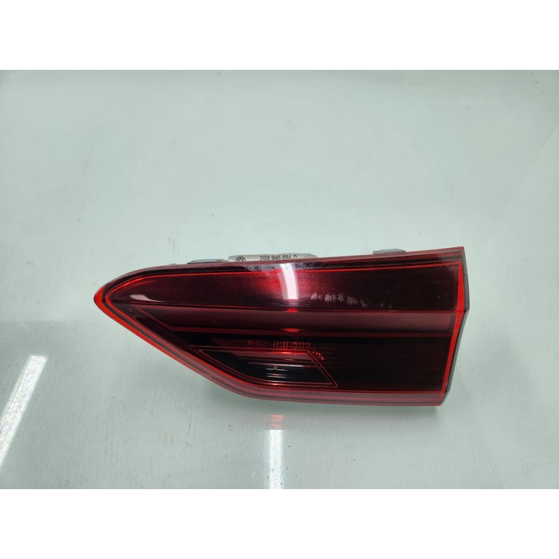 PILOTO TRASERO DERECHO INTERIOR 2G0945094D 