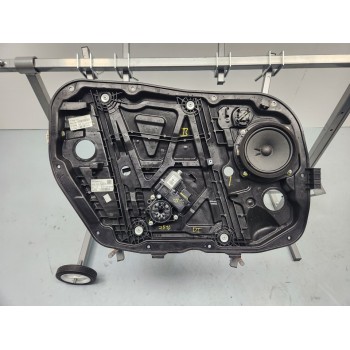 ELEVALUNAS DELANTERO IZQUIERDO 82470J7010 