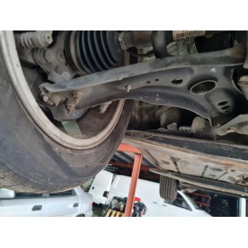 BRAZO SUSPENSION INFERIOR DELANTERO DERECHO 