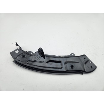 SOPORTE FARO IZQUIERDO 82A806929 