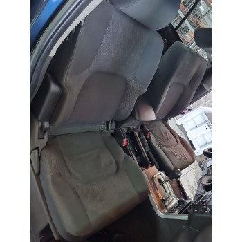 ASIENTO DELANTERO DERECHO 