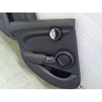 GUARNECIDO PUERTA TRASERA IZQUIERDA 