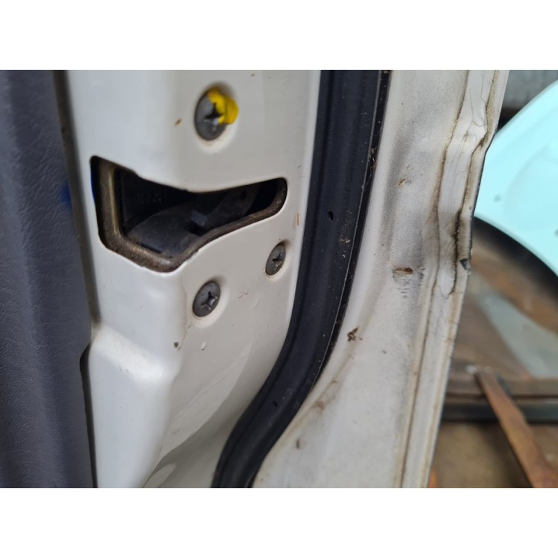CERRADURA PUERTA DELANTERA DERECHA 