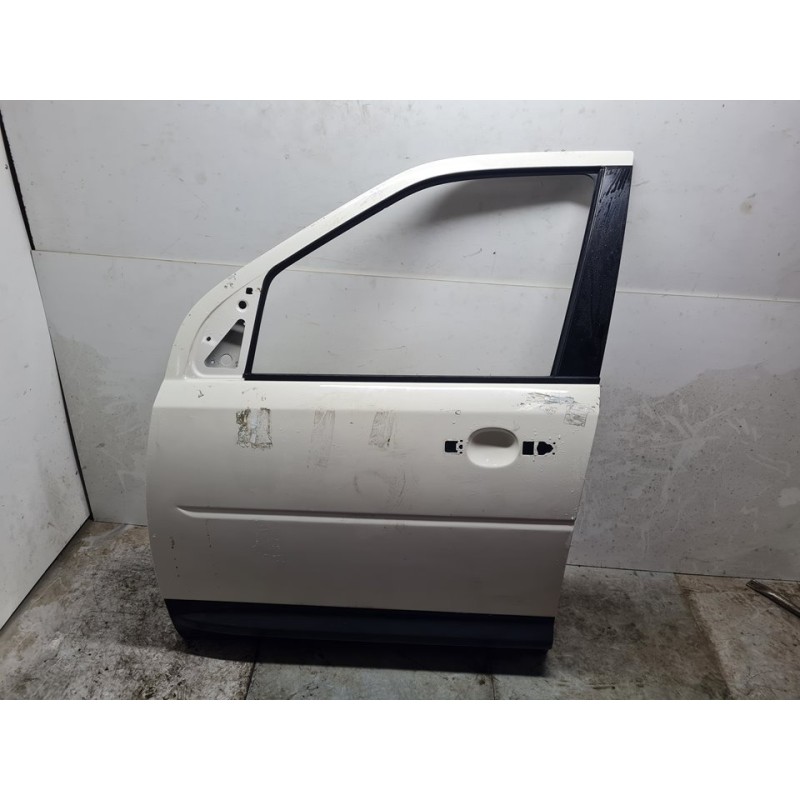 PUERTA DELANTERA IZQUIERDA 