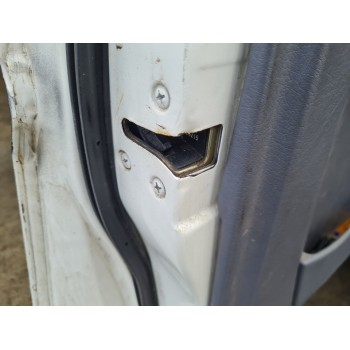 CERRADURA PUERTA DELANTERA IZQUIERDA 