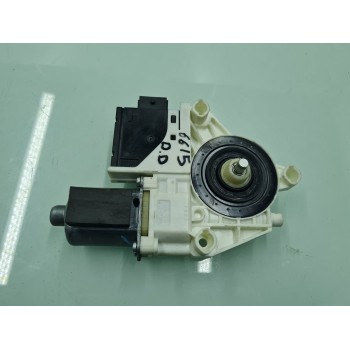 MOTOR ELEVALUNAS DELANTERO DERECHO C61743100 