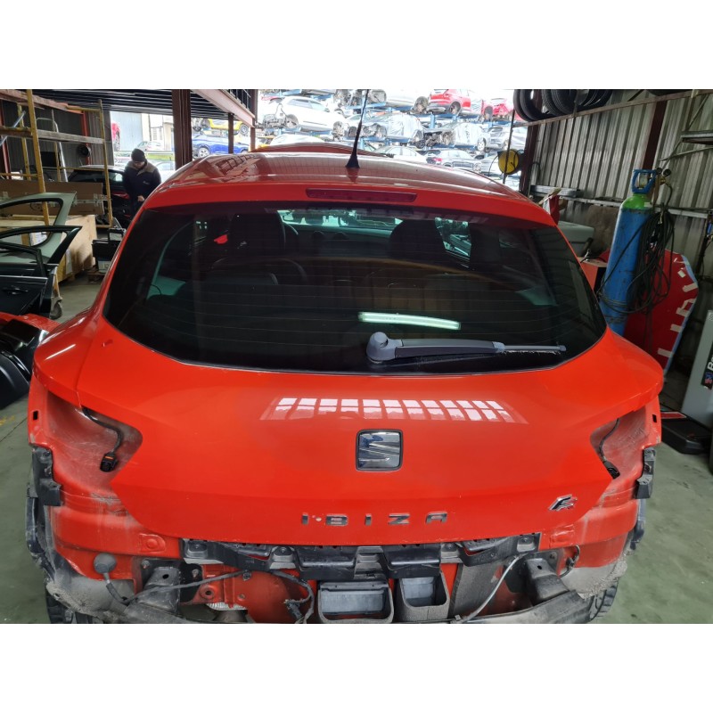 PORTON TRASERO 6J3827024A 