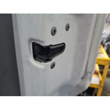 CERRADURA PUERTA DELANTERA DERECHA 