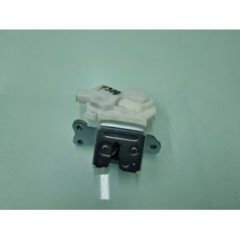 CERRADURA MALETERO / PORTON 