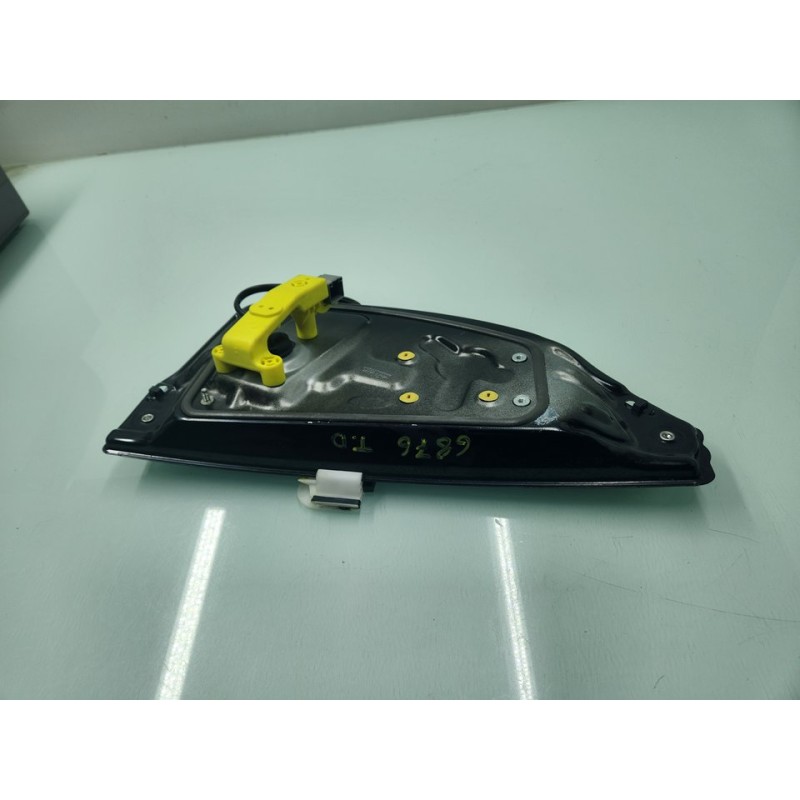 ELEVALUNAS TRASERO DERECHO 6H5227000AK 