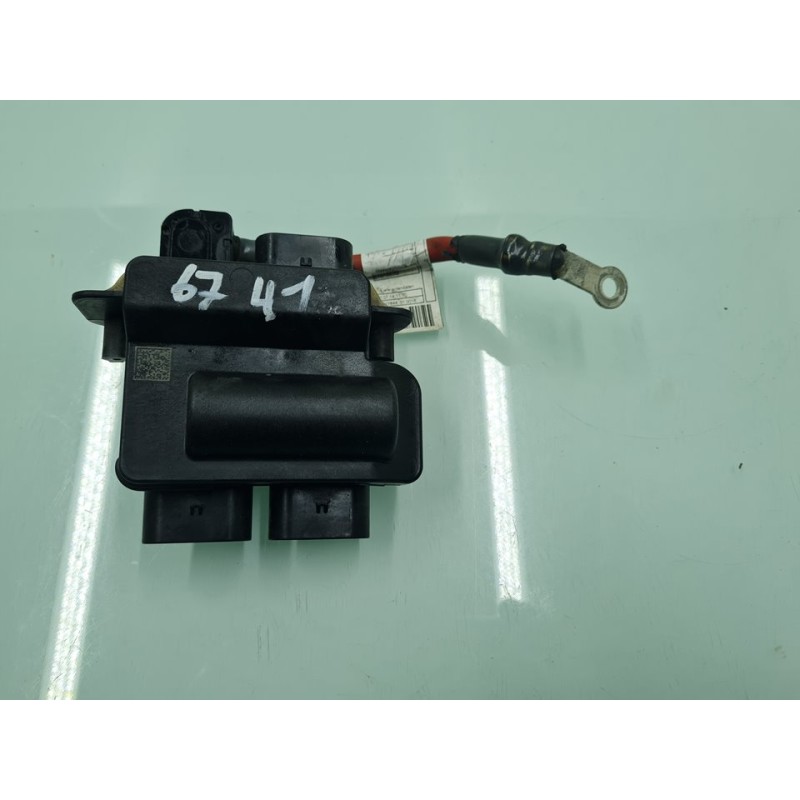 CAJA RELES / FUSIBLES 928550405 