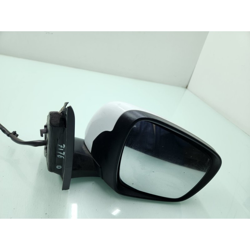 RETROVISOR DERECHO 