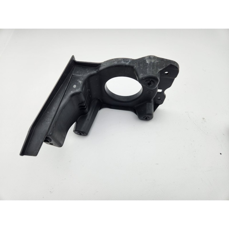SOPORTE DELANTERO DERECHO 5FA807594 