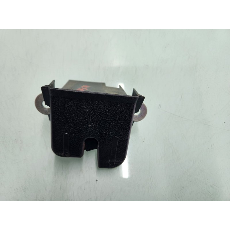 CERRADURA MALETERO / PORTON 5G6827505 