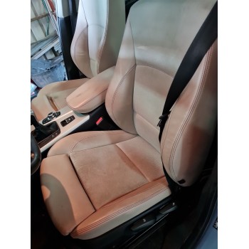 ASIENTO DELANTERO IZQUIERDO 