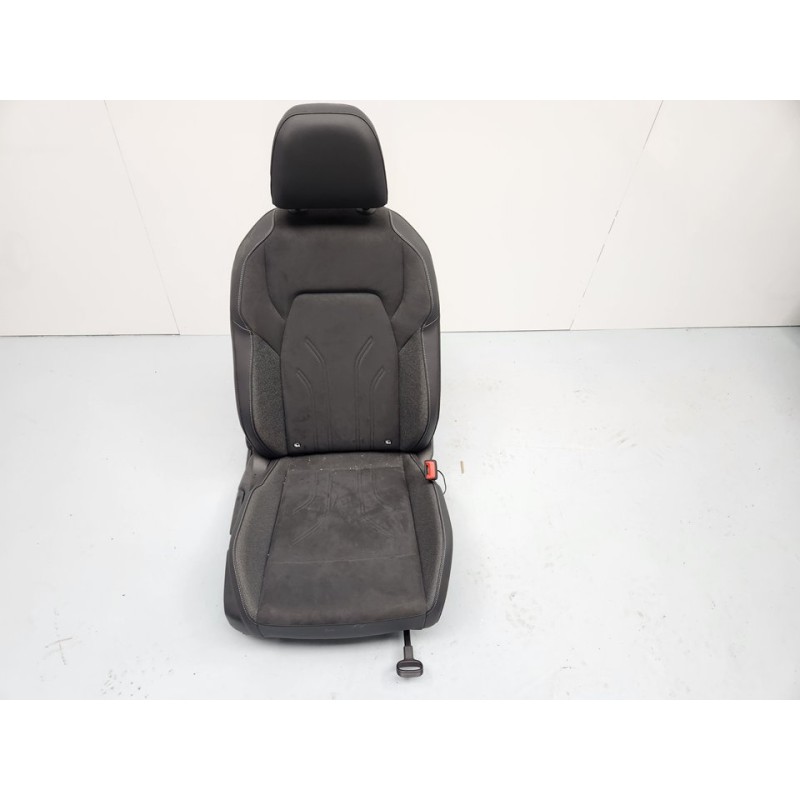 ASIENTO DELANTERO DERECHO 