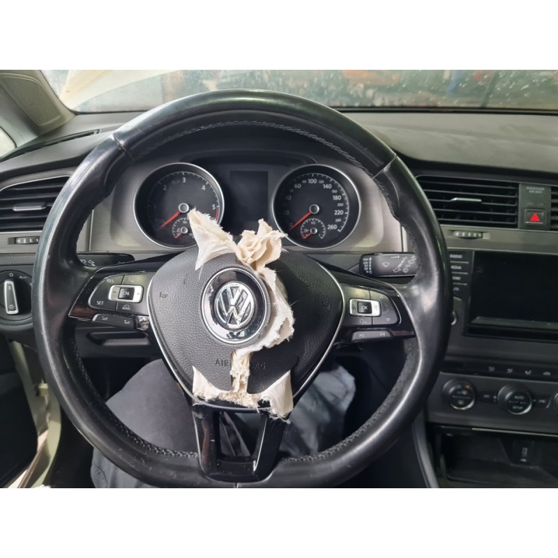 VOLANTE 