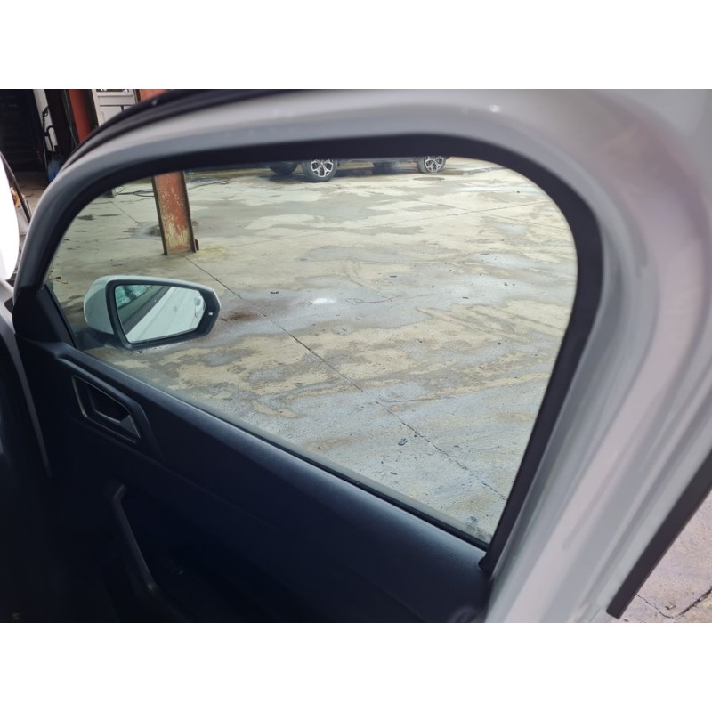 ELEVALUNAS DELANTERO DERECHO 2G4837461C 
