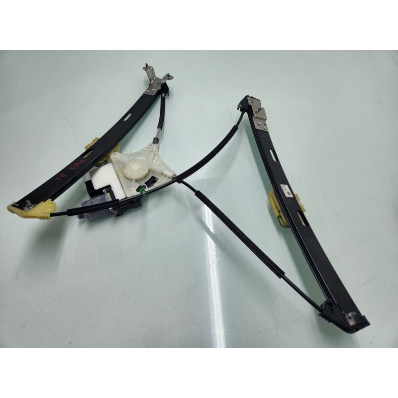ELEVALUNAS DELANTERO IZQUIERDO 2G4837461B 