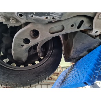 BRAZO SUSPENSION INFERIOR DELANTERO DERECHO 31126879842 