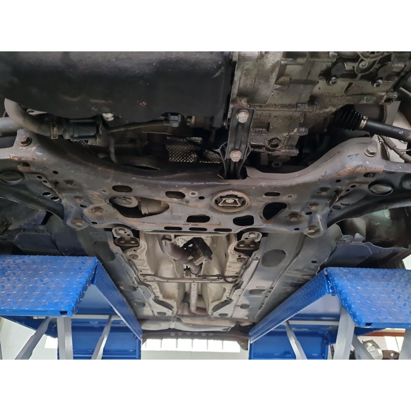 CUNA DELANTERA 5Q0199315 
