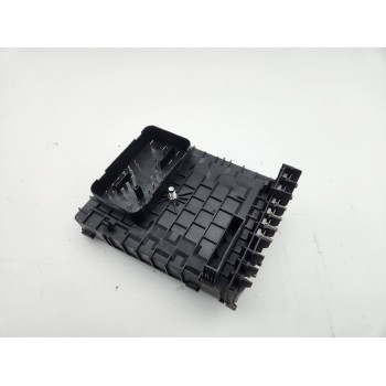 CAJA RELES / FUSIBLES 1K0937125D 