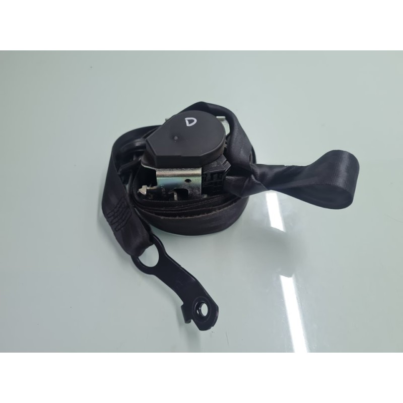 PRETENSOR AIRBAG DERECHO 86884BR00B 