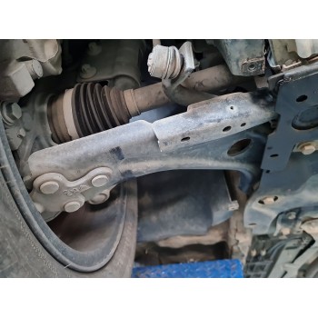BRAZO SUSPENSION INFERIOR DELANTERO DERECHO 9816865480 