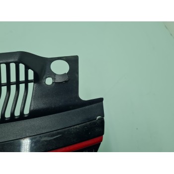 REJILLA DELANTERA 5K0853651AK 