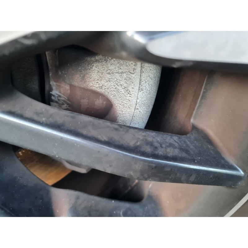 PINZA DE FRENO DELANTERA DERECHA 