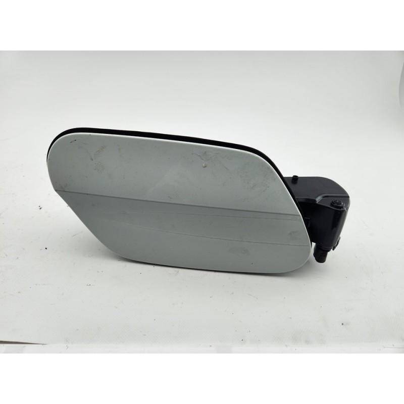 TAPA EXTERIOR COMBUSTIBLE 5H0809857 