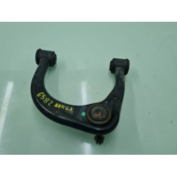 BRAZO SUSPENSION SUPERIOR DELANTERO IZQUIERDO 