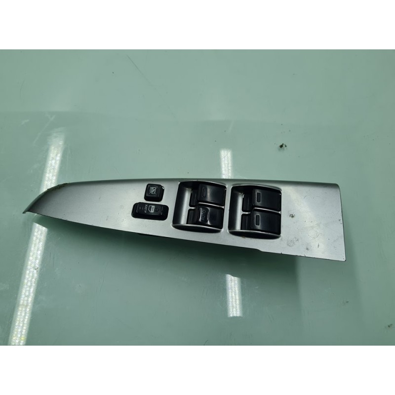 MANDO ELEVALUNAS DELANTERO IZQUIERDO 848200K101 