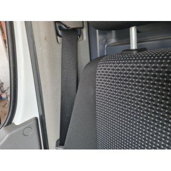 CINTURON SEGURIDAD DELANTERO DERECHO 