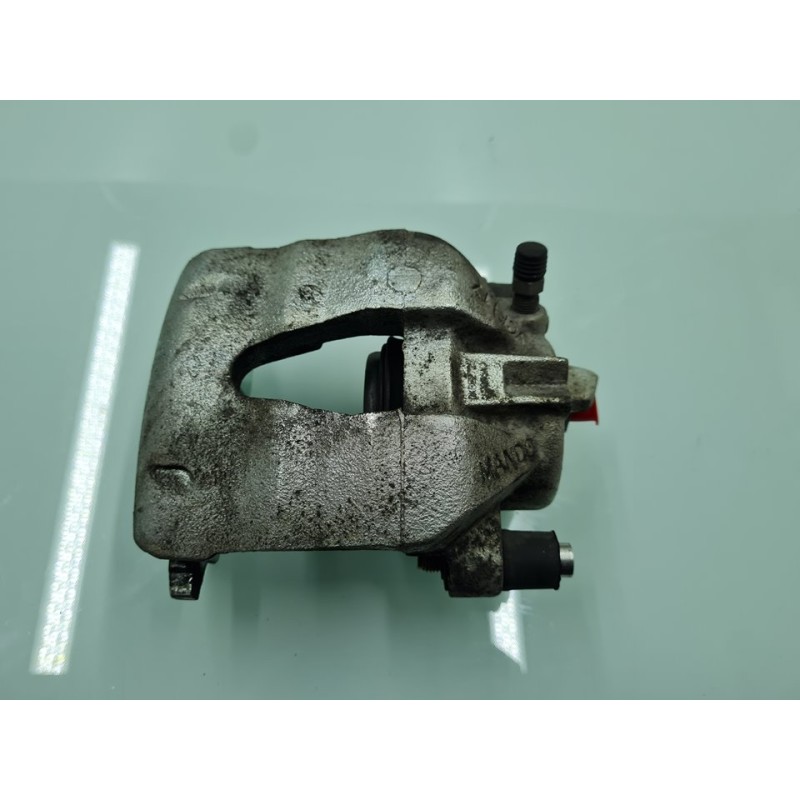 PINZA DE FRENO DELANTERA DERECHA 2Q06AJ 