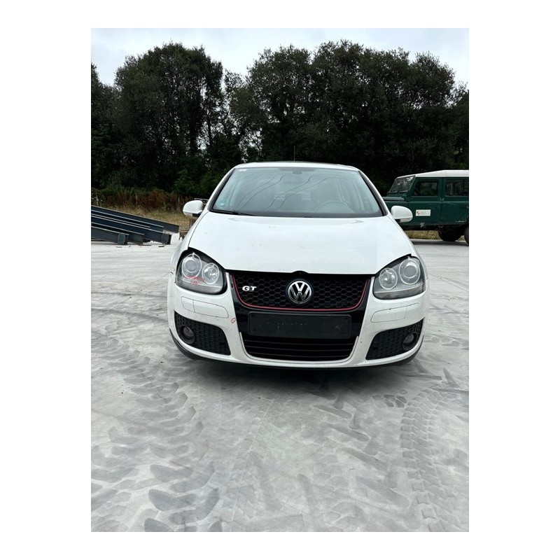 volkswagen golf v berlina (1k1) del año 2006