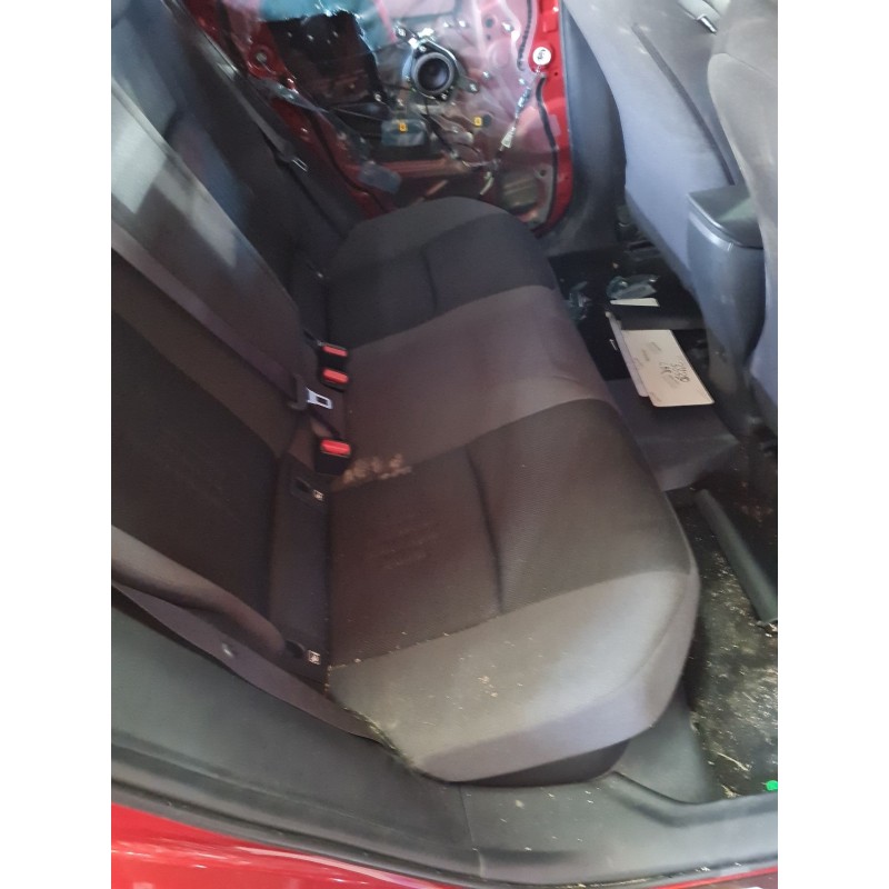 ASIENTO TRASERO 