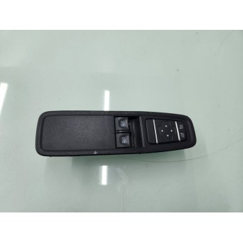 MANDO ELEVALUNAS DELANTERO IZQUIERDO 255700068R 