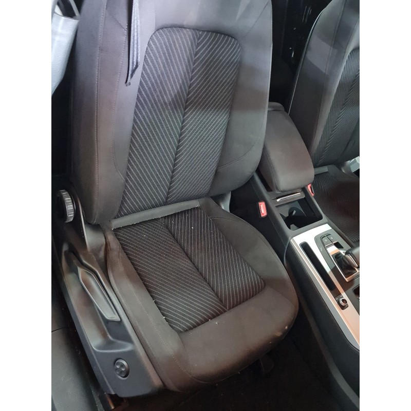 ASIENTO DELANTERO DERECHO 