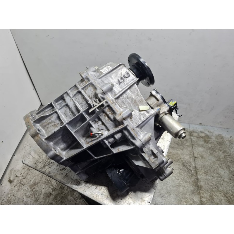 CAJA TRANSFER JB3P7A195AB 