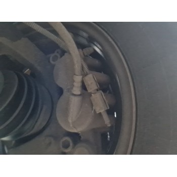 PINZA DE FRENO DELANTERA IZQUIERDA 