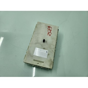 CAJA RELES / FUSIBLES 61359381103 