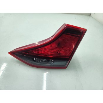PILOTO TRASERO DERECHO INTERIOR 92404G2000 
