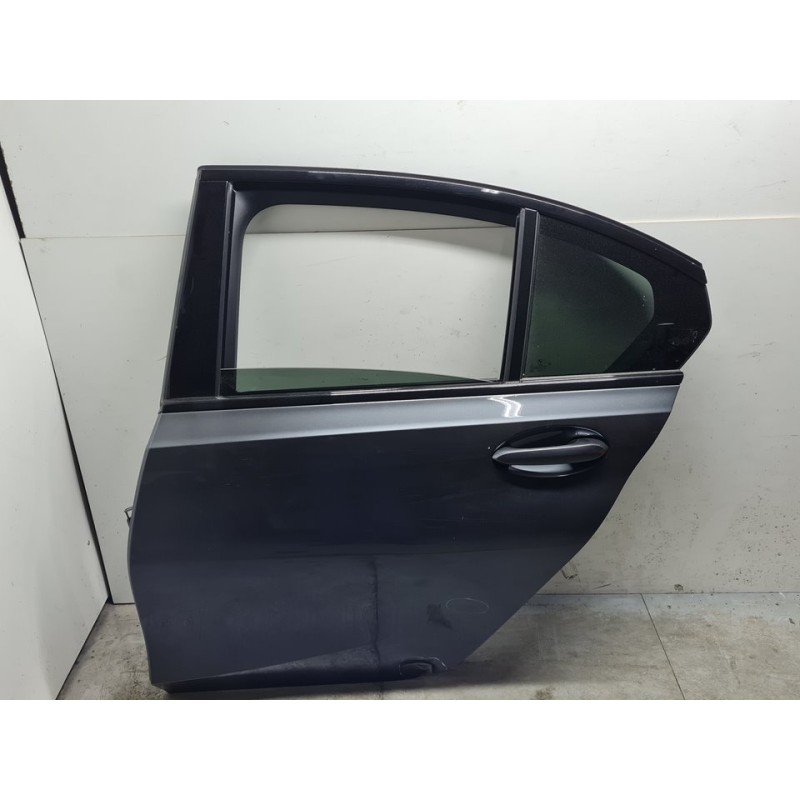 PUERTA TRASERA IZQUIERDA 41517482277 