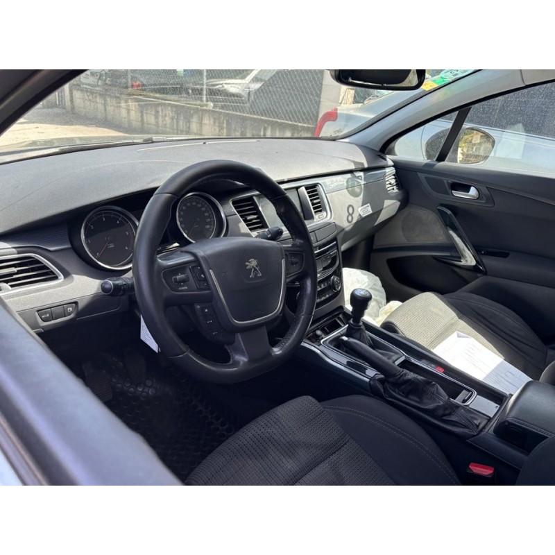 peugeot 508 del año 2017