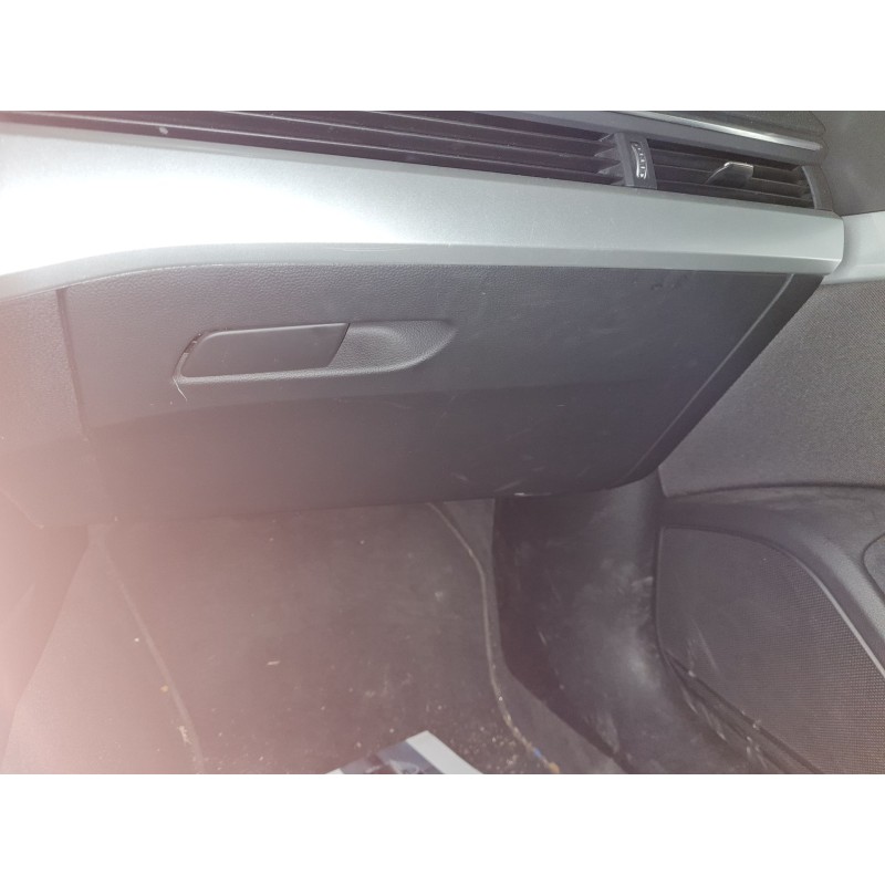 GUANTERA 8W1857035B 