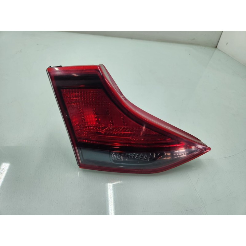 PILOTO TRASERO IZQUIERDO INTERIOR 92403G2000 