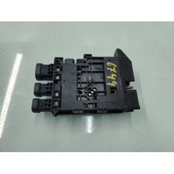 CAJA RELES / FUSIBLES 243800010R 
