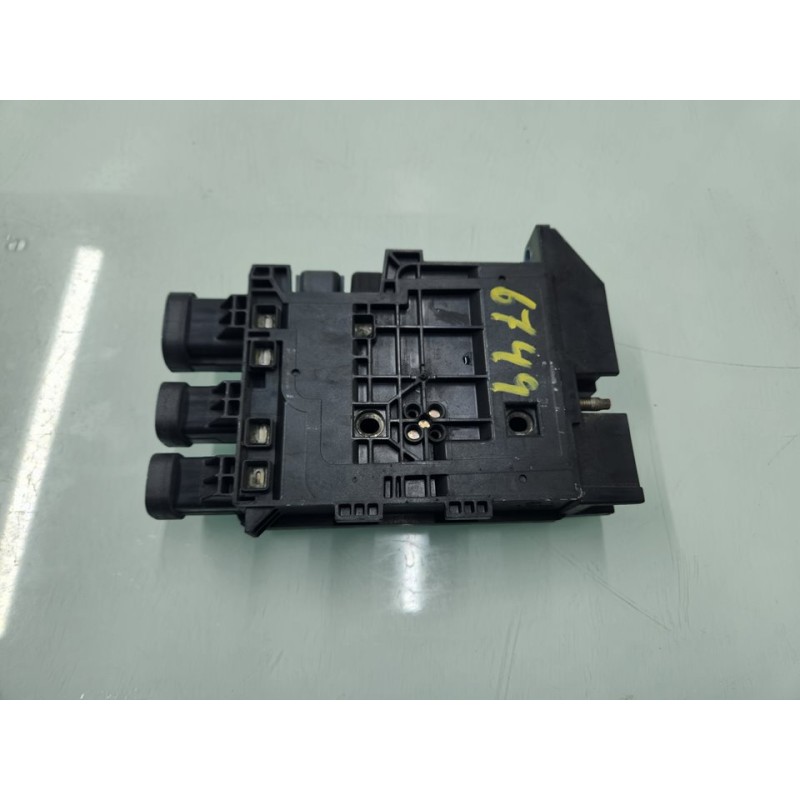 CAJA RELES / FUSIBLES 243800010R 